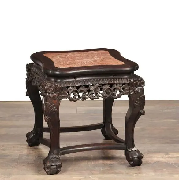 Đôn vuông gỗ mặt đá, chân móng thú
