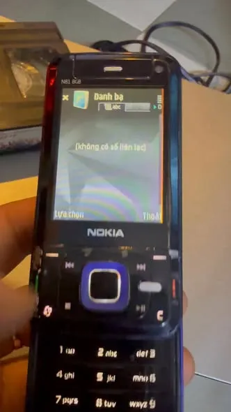 Điện thoại Nokia N81 8GB